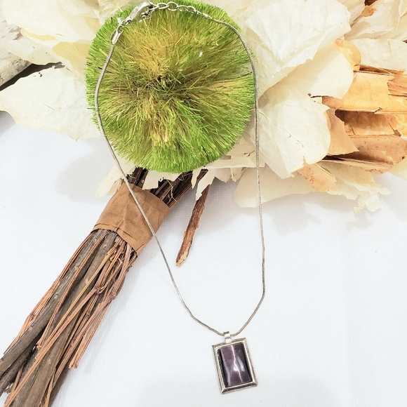 EXPRESS NECKLACE - Picture 2 of 4